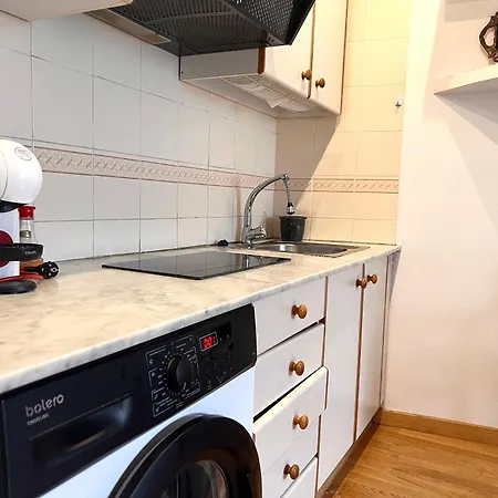 Centrico Con Parking - L'amfitriona Apartment