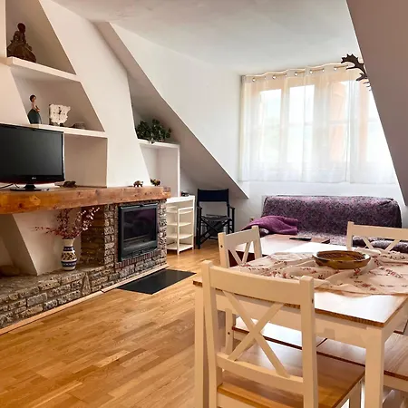 Apartment Centrico Con Parking - L'amfitriona